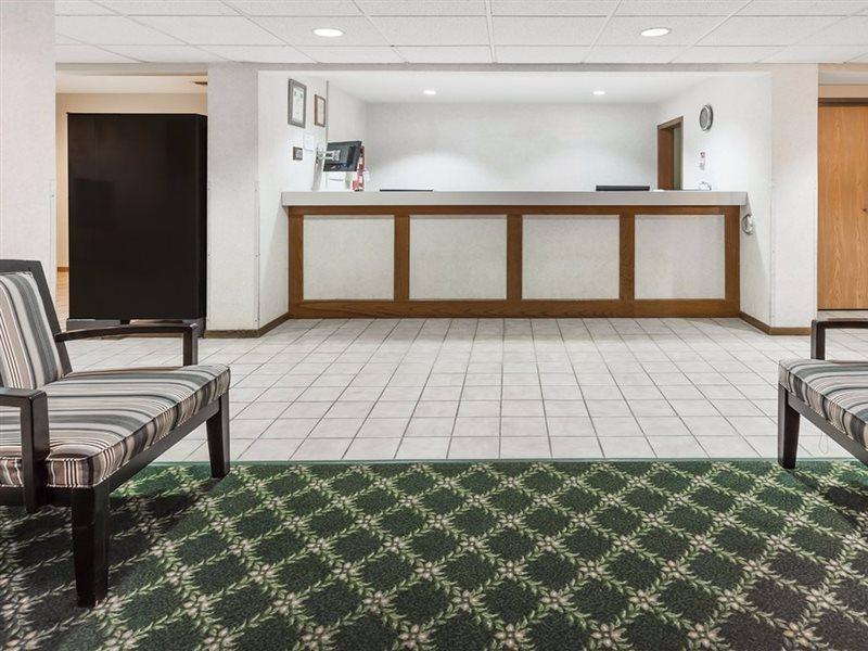 Americinn By Wyndham Columbus Wisconsin Esterno foto