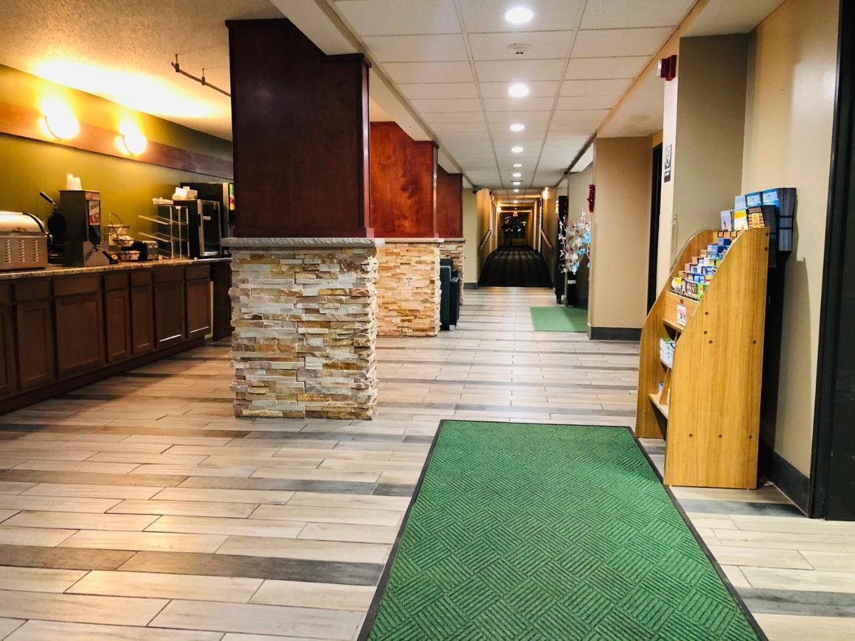 Americinn By Wyndham Columbus Wisconsin Esterno foto